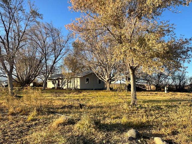 89 Alamito Creek Rd, Marfa, TX 79843