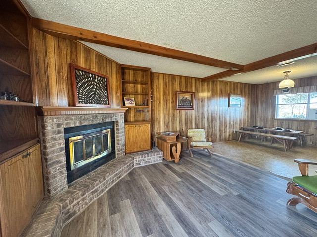 89 Alamito Creek Rd, Marfa, TX 79843