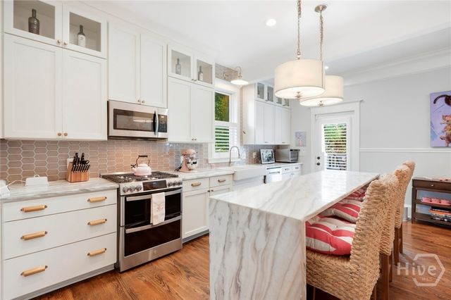 1810 Habersham Street, Savannah, GA 31401