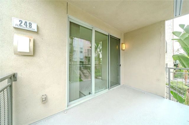 248 Rockefeller, Irvine, CA 92612
