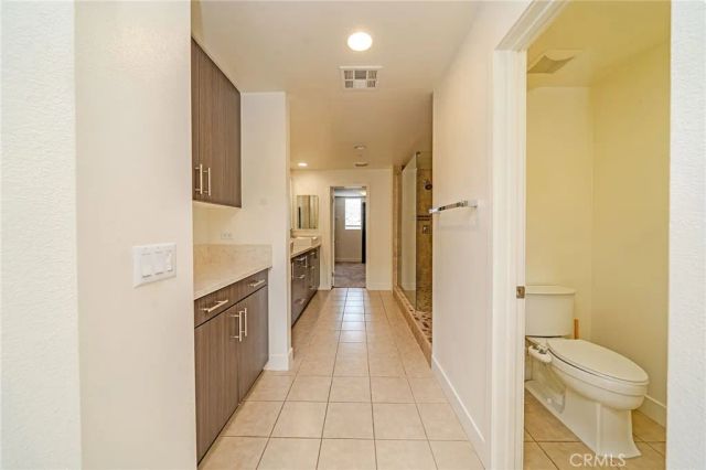 248 Rockefeller, Irvine, CA 92612