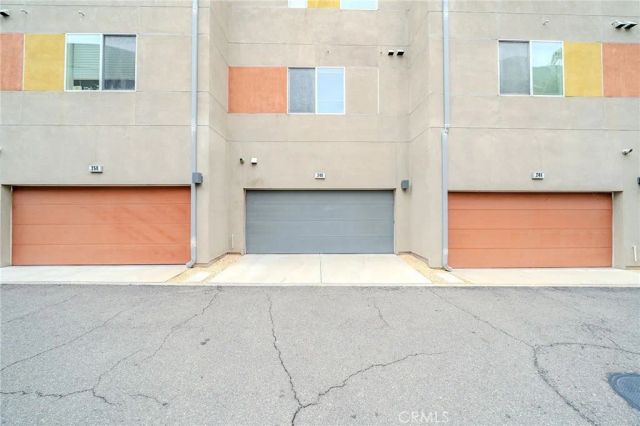 248 Rockefeller, Irvine, CA 92612