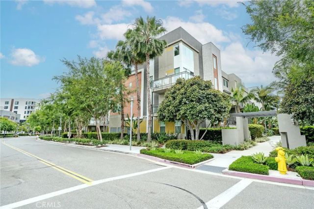 248 Rockefeller, Irvine, CA 92612