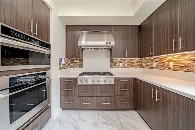 248 Rockefeller, Irvine, CA 92612