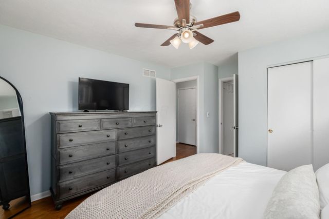 1016 Kennington Avenue, Columbus, OH 43220