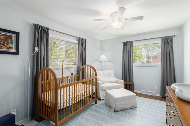 1016 Kennington Avenue, Columbus, OH 43220