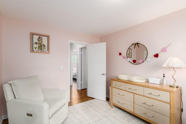 1016 Kennington Avenue, Columbus, OH 43220