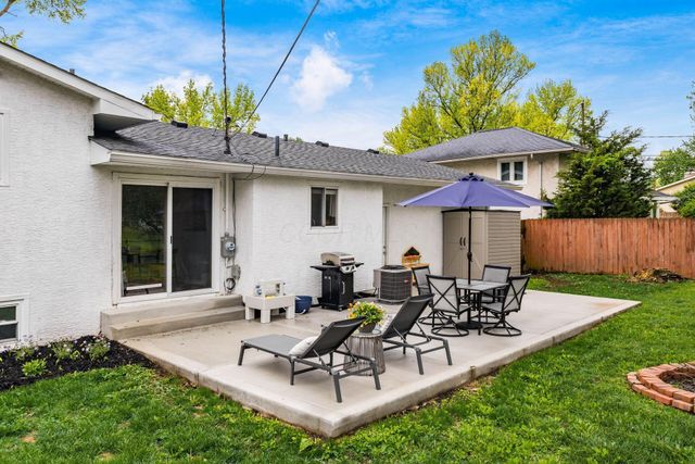 1016 Kennington Avenue, Columbus, OH 43220