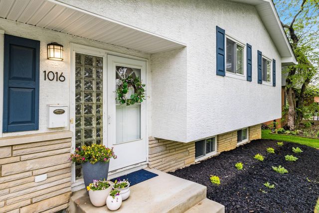1016 Kennington Avenue, Columbus, OH 43220