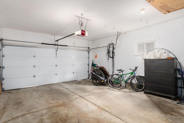 1016 Kennington Avenue, Columbus, OH 43220