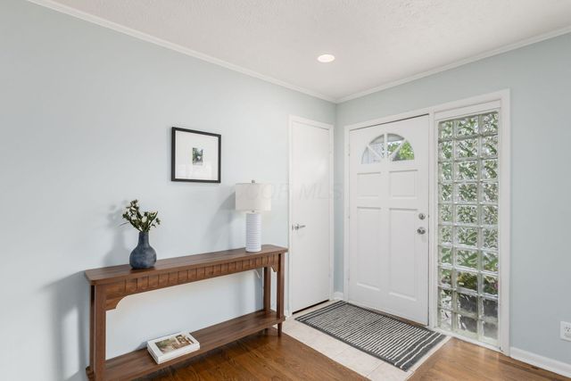 1016 Kennington Avenue, Columbus, OH 43220