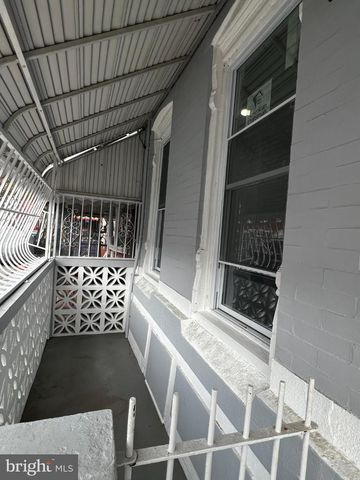 2837 N LAWRENCE ST N, Philadelphia, PA 19133