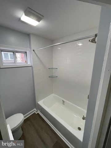 2837 N LAWRENCE ST N, Philadelphia, PA 19133