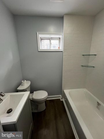 2837 N LAWRENCE ST N, Philadelphia, PA 19133