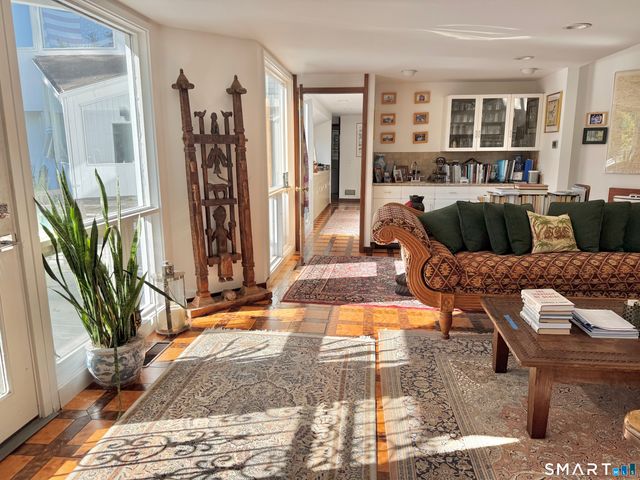 9 Morehouse Lane, Norwalk, CT 06850