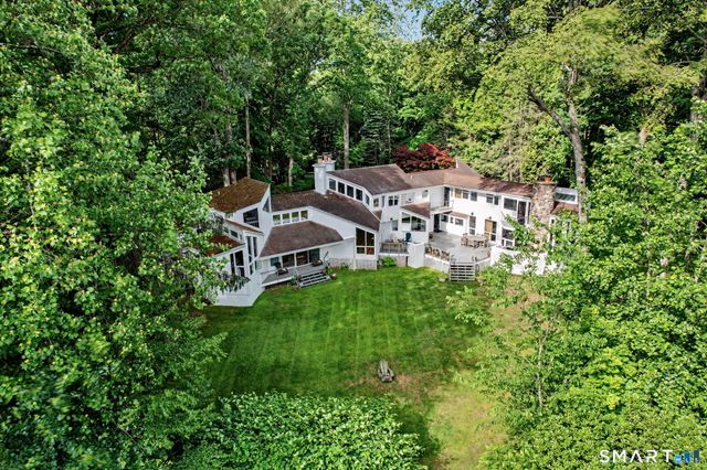 9 Morehouse Lane, Norwalk, CT 06850