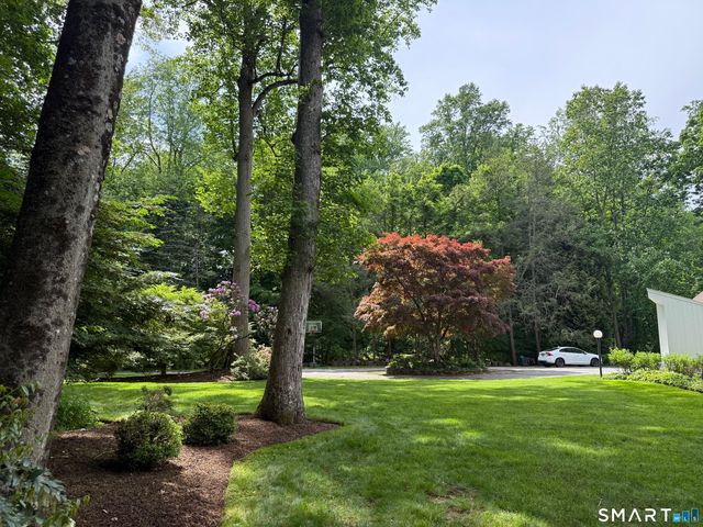 9 Morehouse Lane, Norwalk, CT 06850