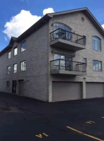 10624 S CENTRAL Avenue 2B, Chicago Ridge, IL 60415