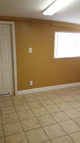 10927 Wilkenburg Drive, Houston, TX 77086