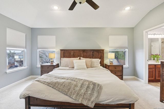 814 Point Cove, San Antonio, TX 78253