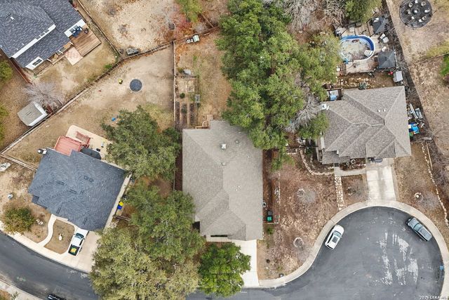 814 Point Cove, San Antonio, TX 78253