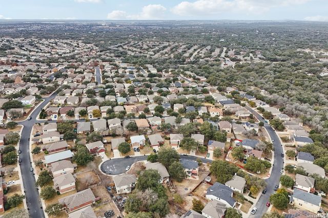 814 Point Cove, San Antonio, TX 78253