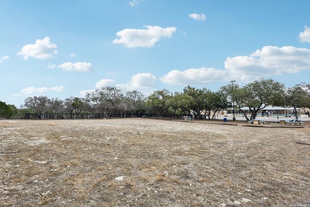 814 Point Cove, San Antonio, TX 78253