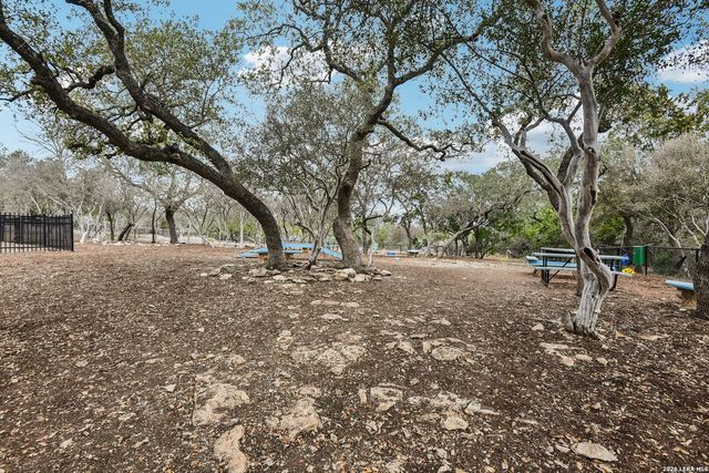 814 Point Cove, San Antonio, TX 78253