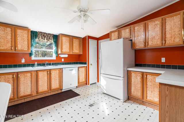 7524 Hunters Ridge Way, Knoxville, TN 37914