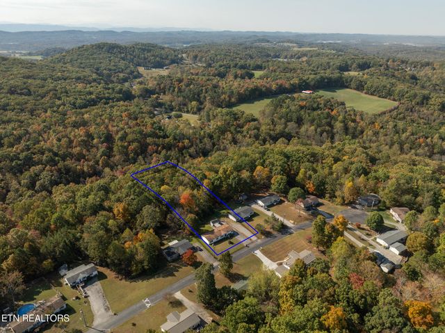 7524 Hunters Ridge Way, Knoxville, TN 37914