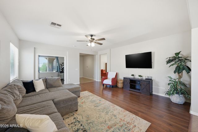 35040 N JAMAICA HOPE Way, San Tan Valley, AZ 85143