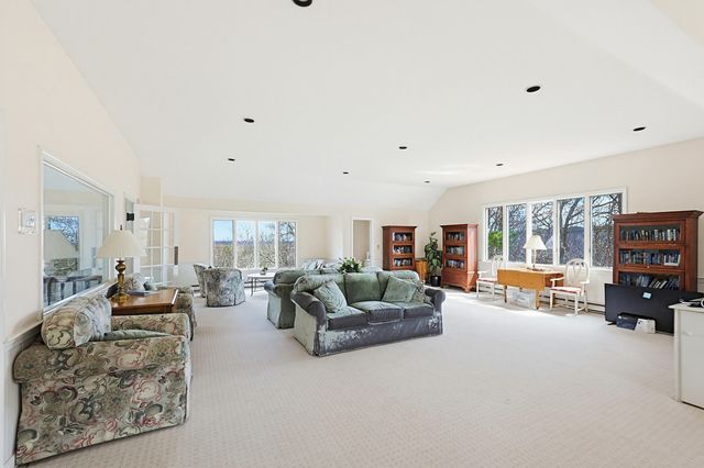 83 Highview Drive UNIT 83, Sandwich, MA 02563
