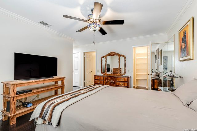 8415 Fredericksburg Rd Apt 307, San Antonio, TX 78229