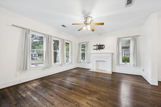 1103 Walling Street, Houston, TX 77009