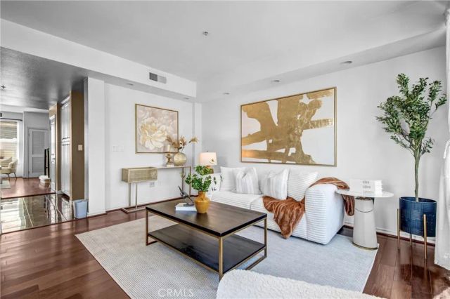88 E Bay State 3A, Alhambra, CA 91801