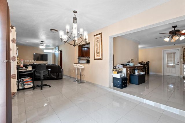 3821 E Lake Terrace, Miramar, FL 33023