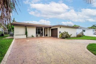 3821 E Lake Terrace, Miramar, FL 33023