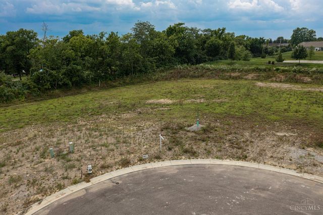 743 Lake Bluff Court, Lebanon, OH 45036
