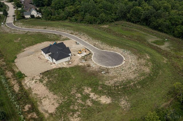 743 Lake Bluff Court, Lebanon, OH 45036