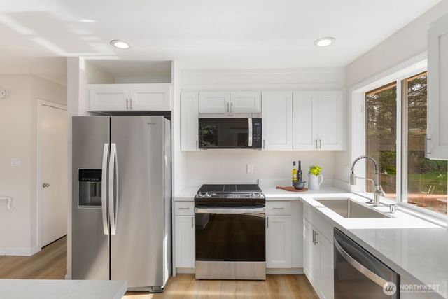 12103 SE 70th Street, Newcastle, WA 98056