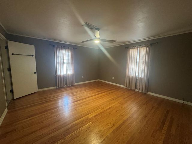 1002 W Louisiana Ave, Midland, TX 79701