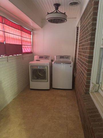 1002 W Louisiana Ave, Midland, TX 79701