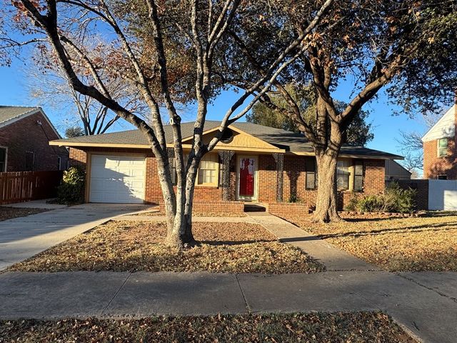 1002 W Louisiana Ave, Midland, TX 79701