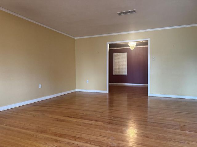 1002 W Louisiana Ave, Midland, TX 79701