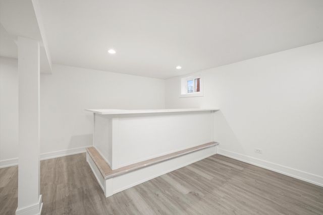 3700 W 76th Place, Chicago, IL 60652