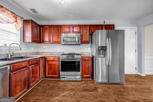 1903 Cobblestone Court, Conyers, GA 30012