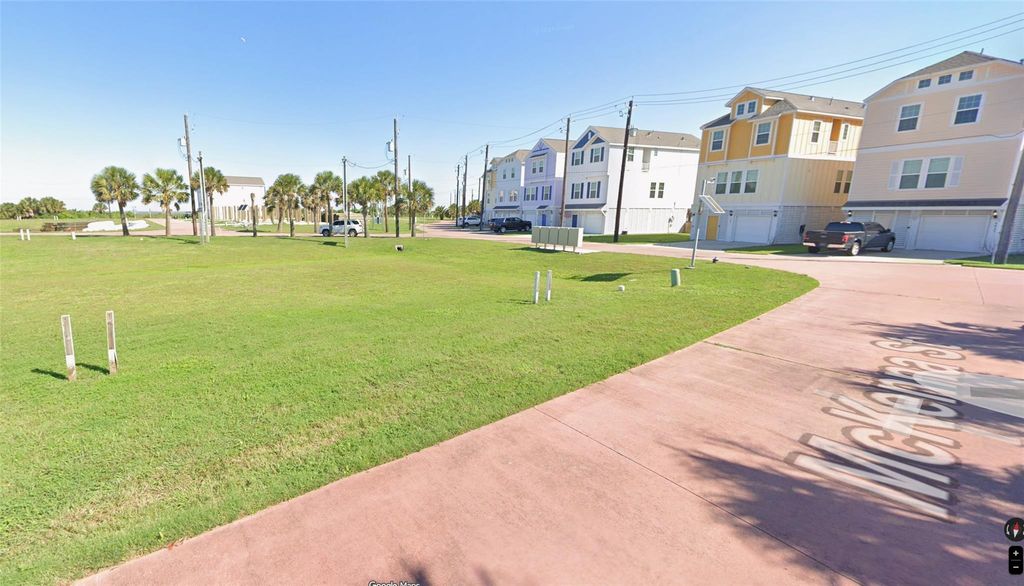 14523 Mckenna Street, Galveston, TX 77554