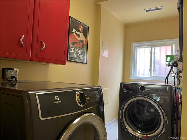 20953 28th Avenue, Bayside, NY 11360