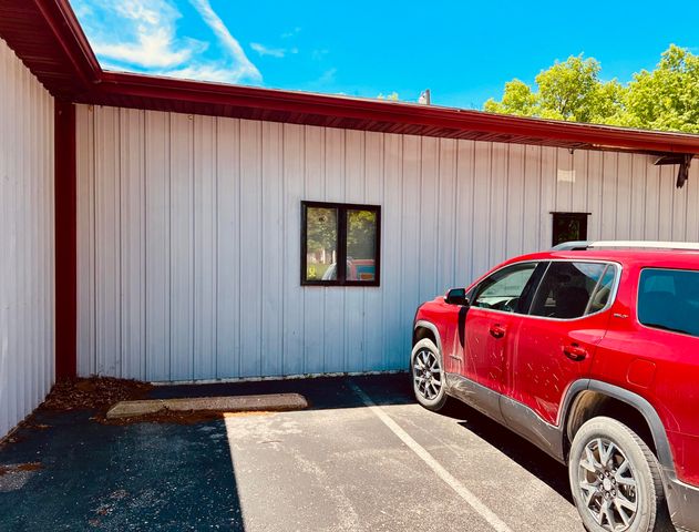 4901 COUNTY ROAD 304, Fulton, MO 65251