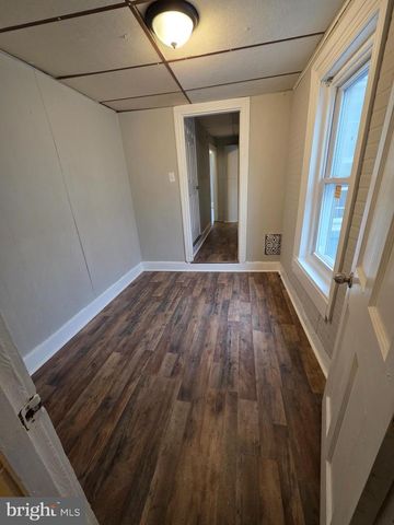 1350 COTTON ST, Reading, PA 19602